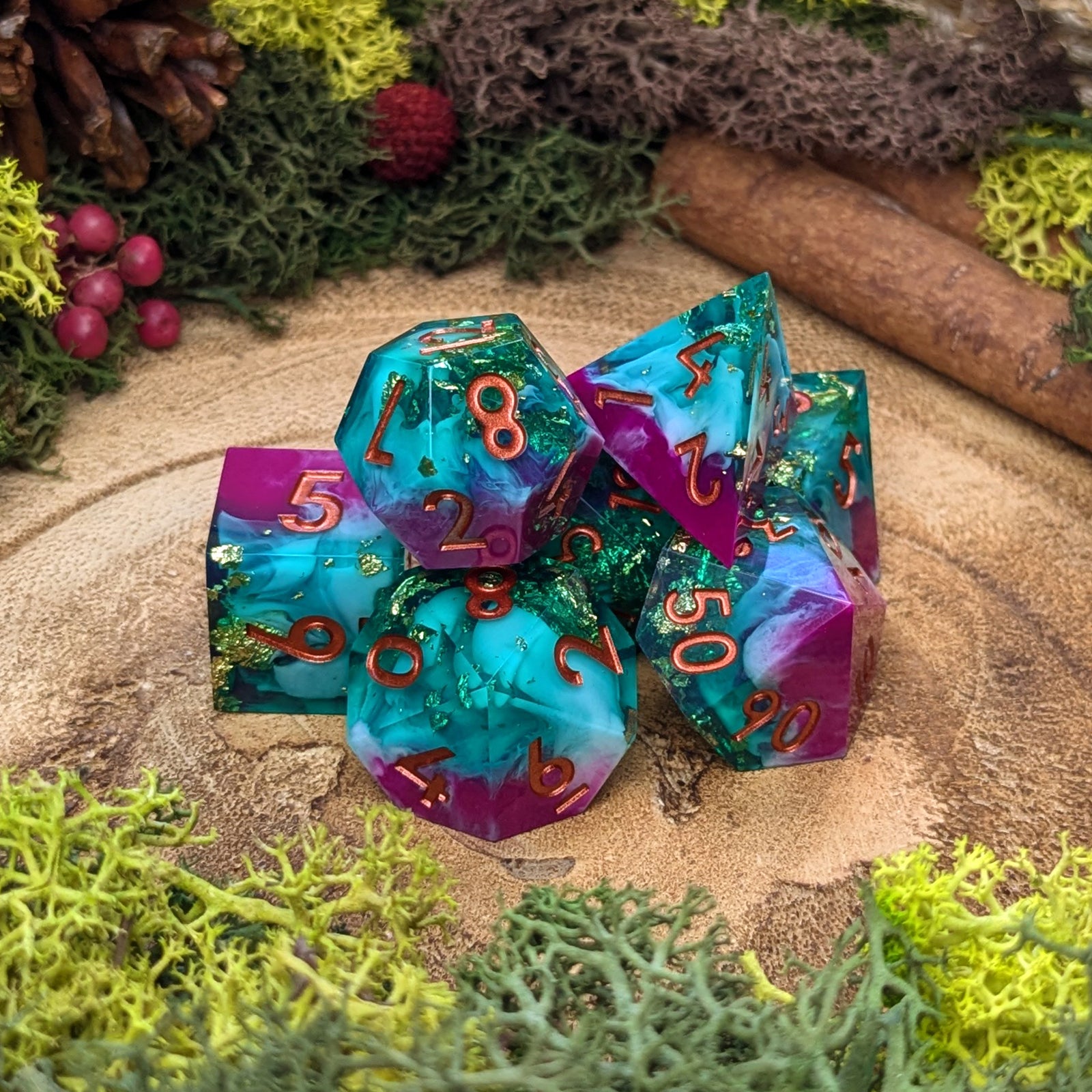 Fey Fire | Sharp Edge Dice - Dice Set - Luffleberry