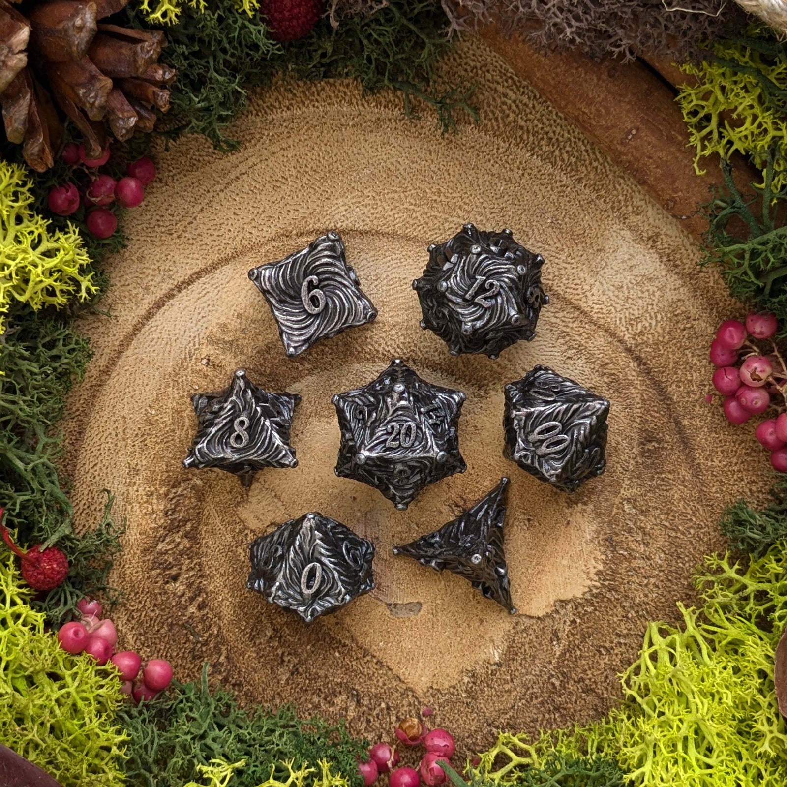 Nautiloid | Metal Dice - Dice Set - Luffleberry