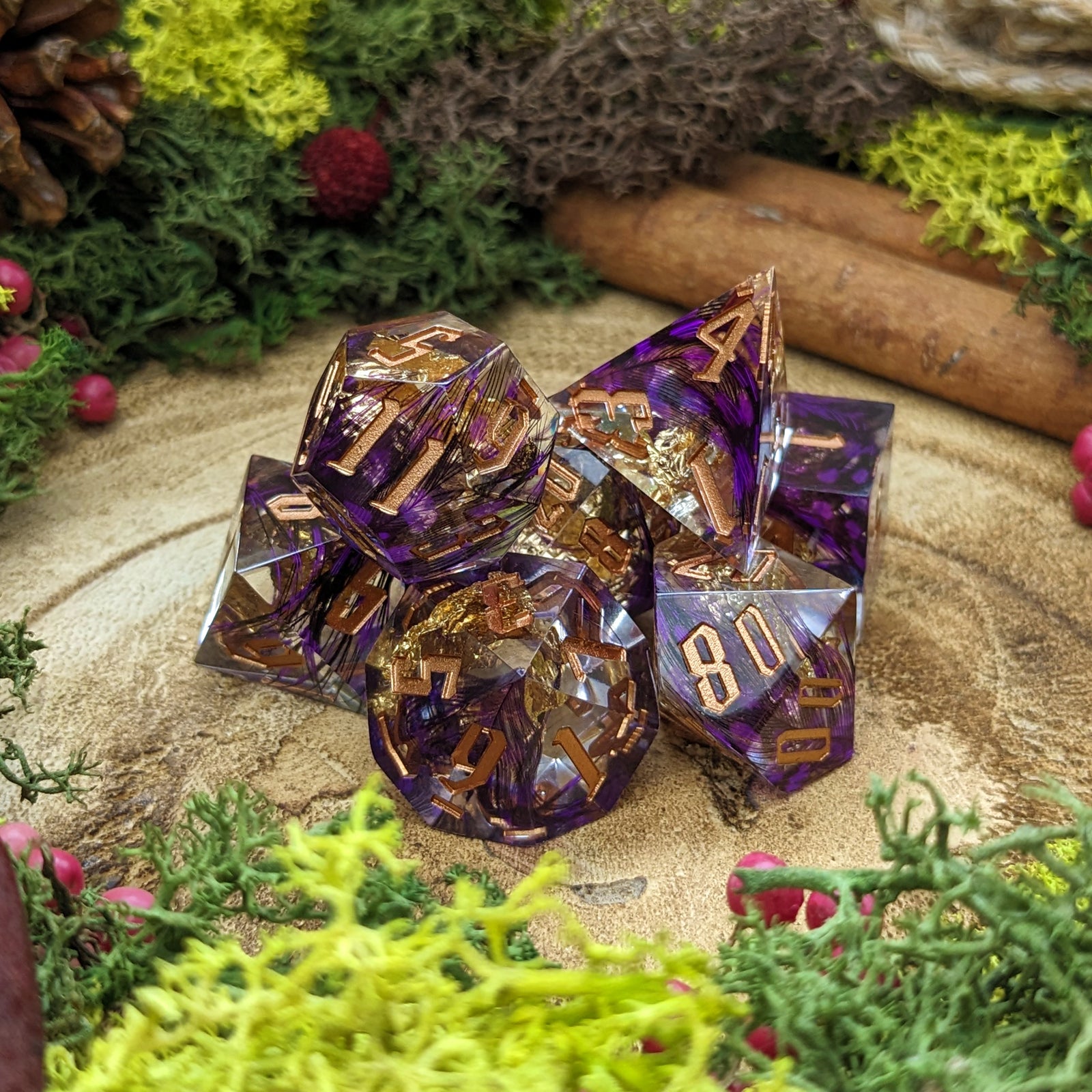 Royal Plume | Sharp Edge Dice - Dice Set - Luffleberry