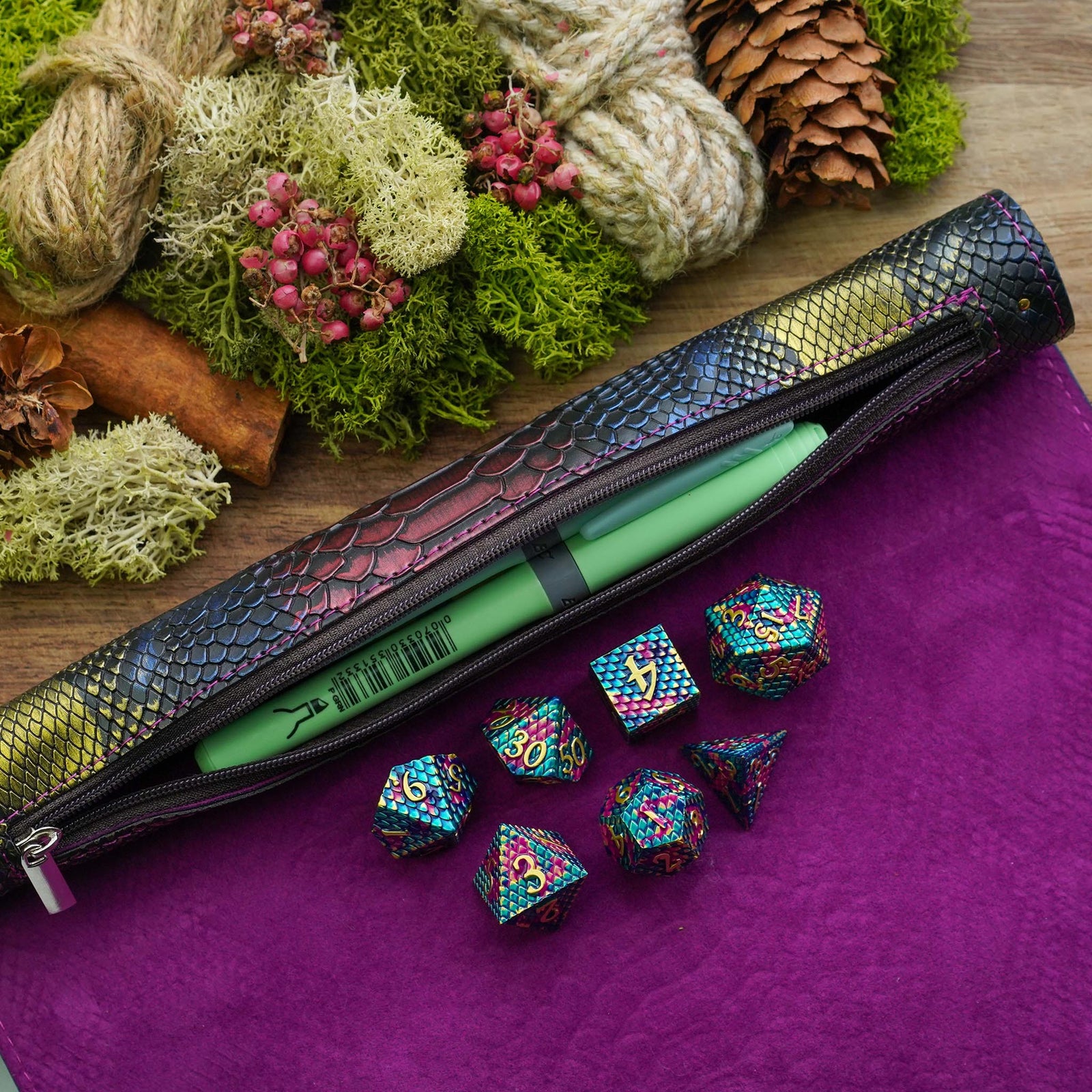 Dragonskin Roll Up Dice Mat & Storage - Dice Tray - Luffleberry