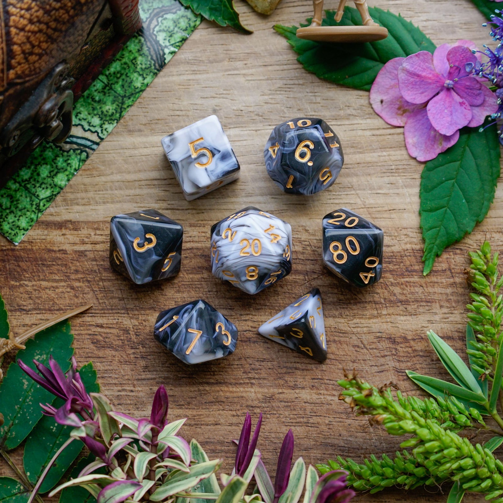 Smoky Thrill - Dice Set - Luffleberry